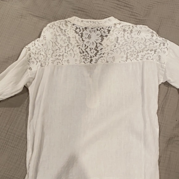 Blouse, linen with lace - Picture 2 of 3